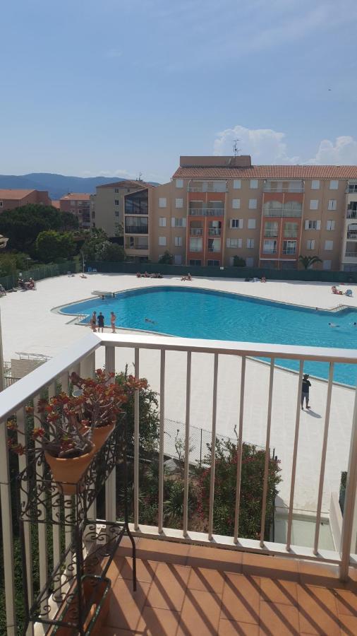 Appartement Tres Agreable Fréjus Exterior foto